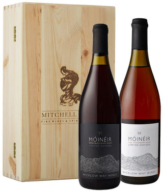 Irish Delights: Moineir Strawberry & Blackberry Wine Gift Set in wooden gift box